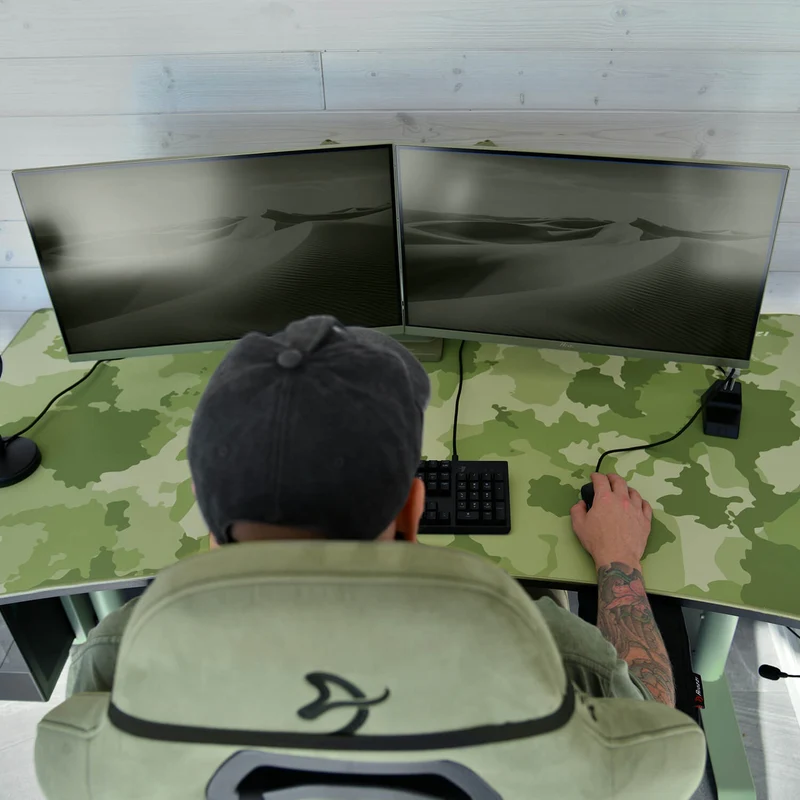 Arena Mousepad