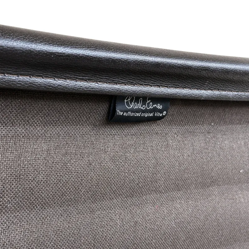 Vitra EA 119 Leder dunkelbraun