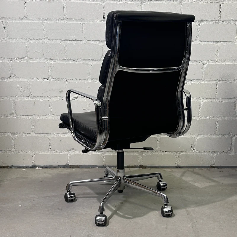 Vitra EA 219 Leder schwarz Chrom (B-Ware)