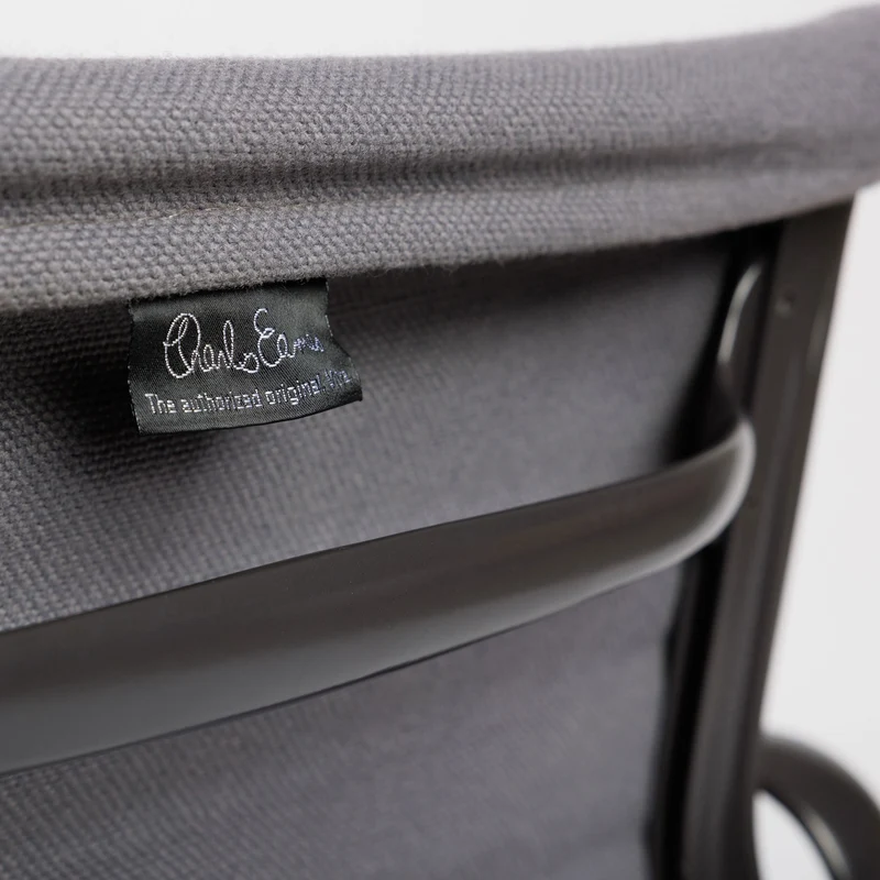 Vitra EA 107 Hopsak hellgrau