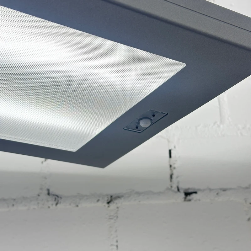 Waldmann Lavigo LED Stehleuchte weiß/silber