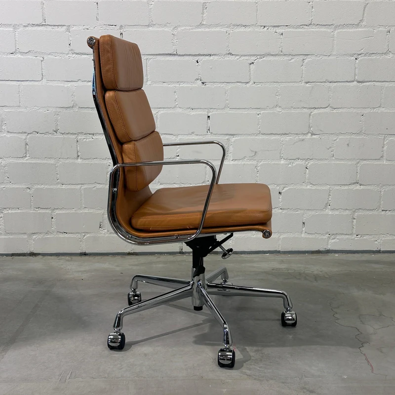 Vitra EA 219 Softpad Leder hellbraun