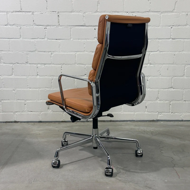 Vitra EA 219 Softpad Leder hellbraun