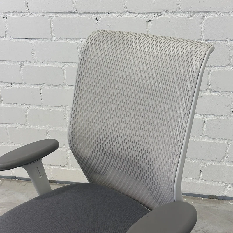 Vitra ID Mesh hellgrau