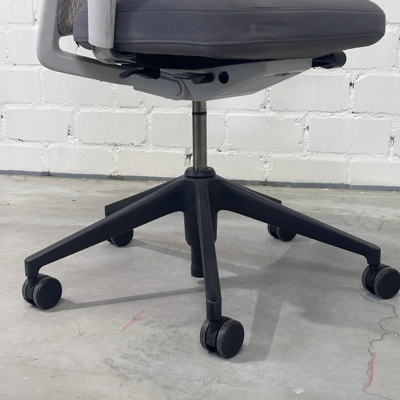 Vitra ID Mesh hellgrau