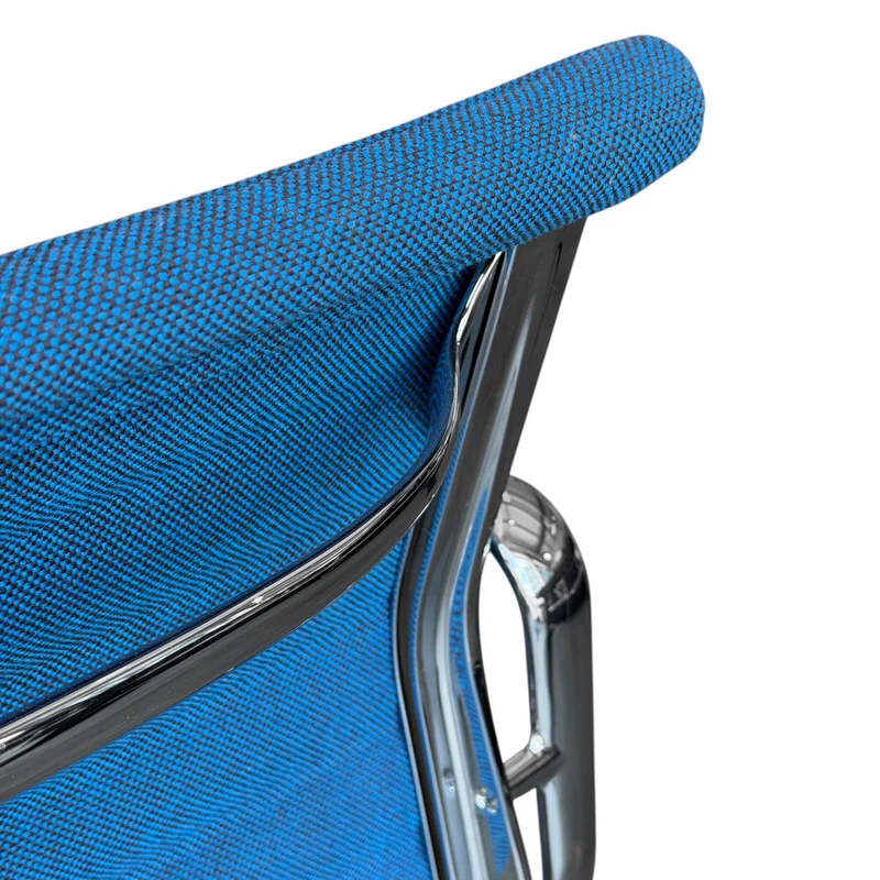 Vitra EA 108 Hopsak blau / moorbraun