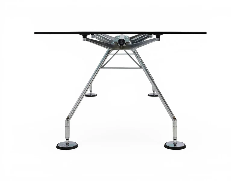 Tecno Nomos Norman Foster Glastisch
