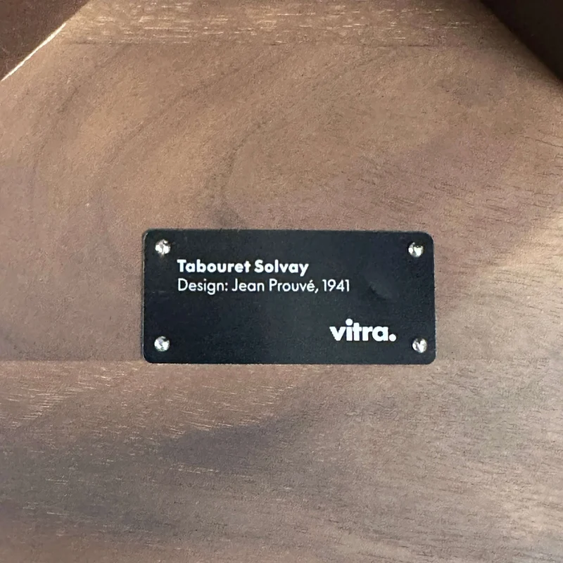 Vitra Hocker Tabouret Eiche dunkel