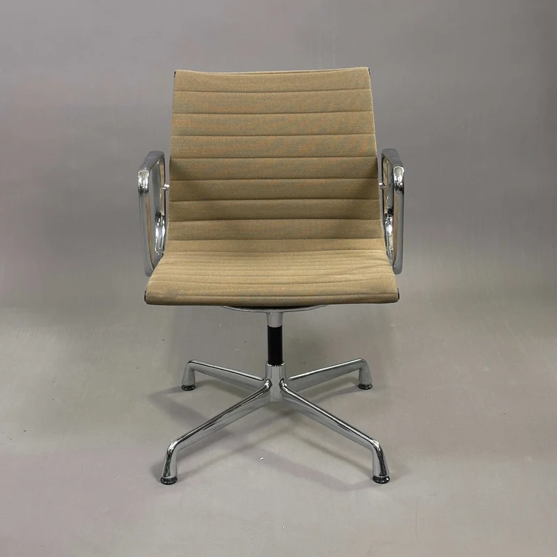 Vitra EA 107 Hopsak braun