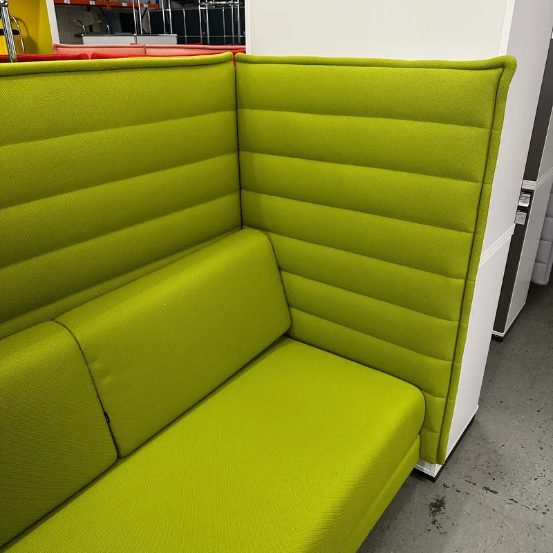 Vitra Alcove Highback 2-Sitzer hellgrün