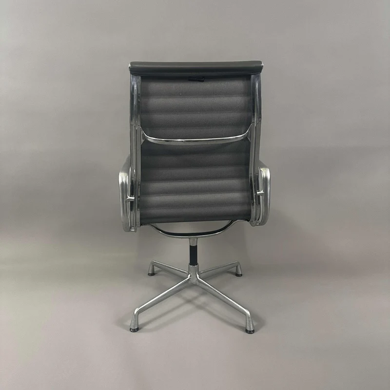 Vitra EA 112 Leder grau
