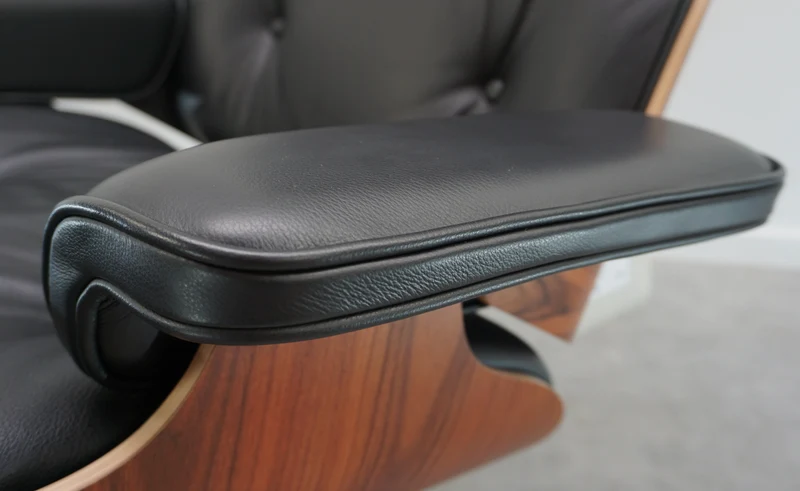 Vitra Lounge Chair inkl. Ottoman