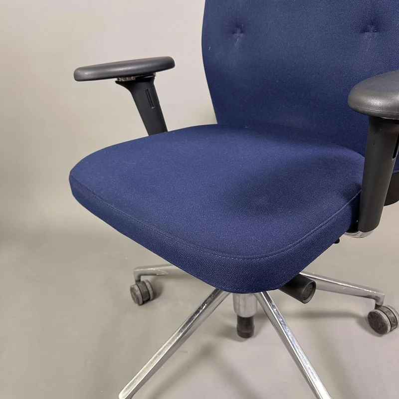 Vitra ID Trim dunkelblau