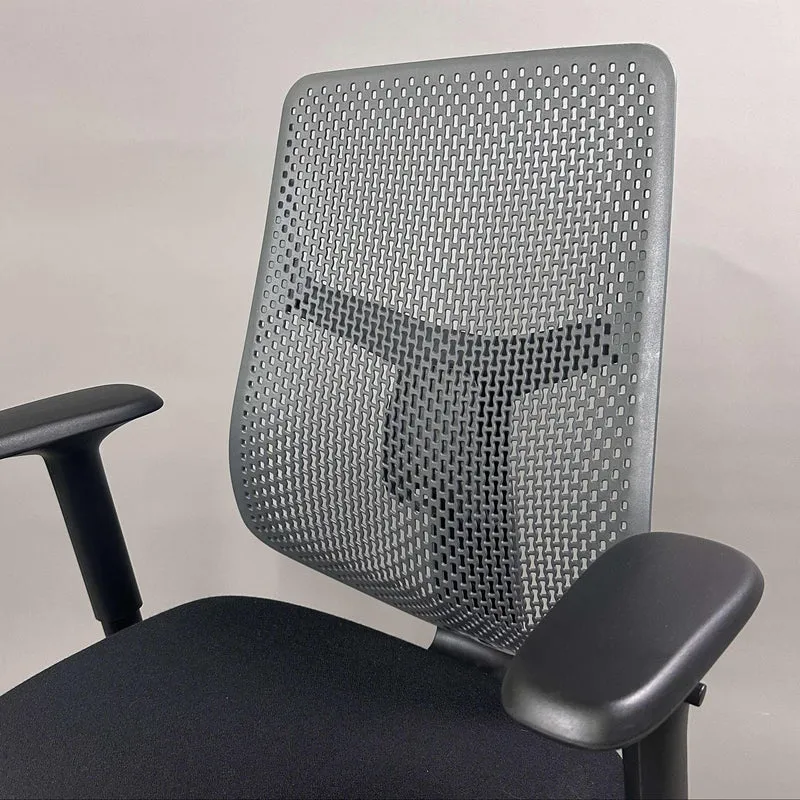 Herman Miller Verus Triflex