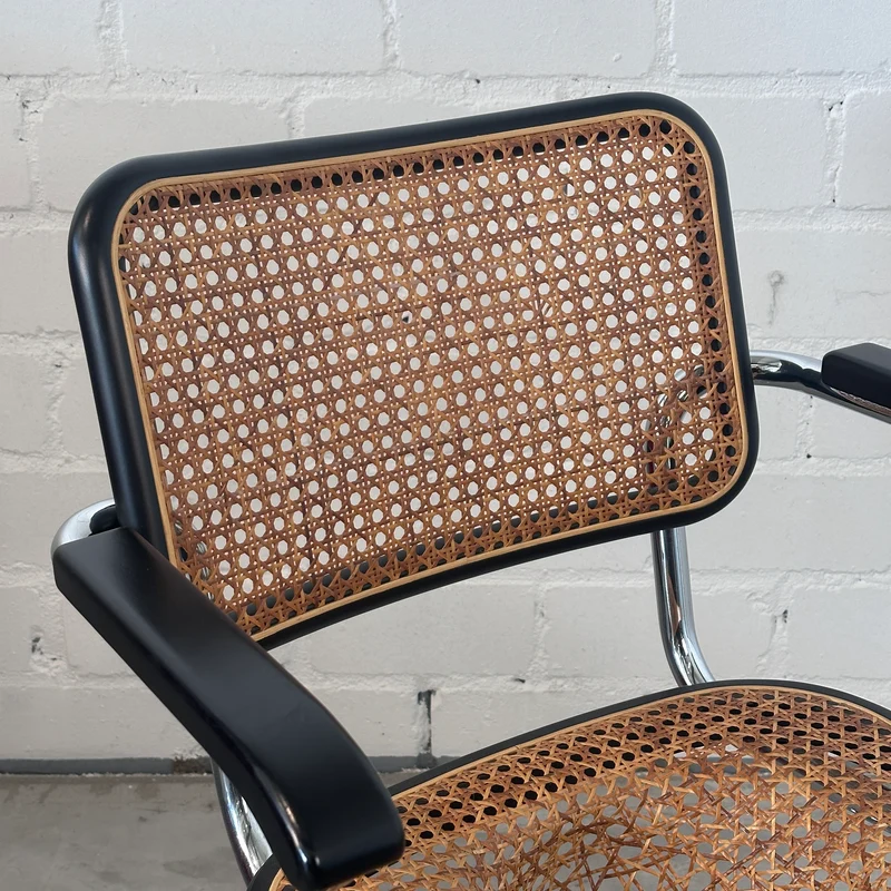 Thonet Freischwinger S64 Korbgeflecht schwarz