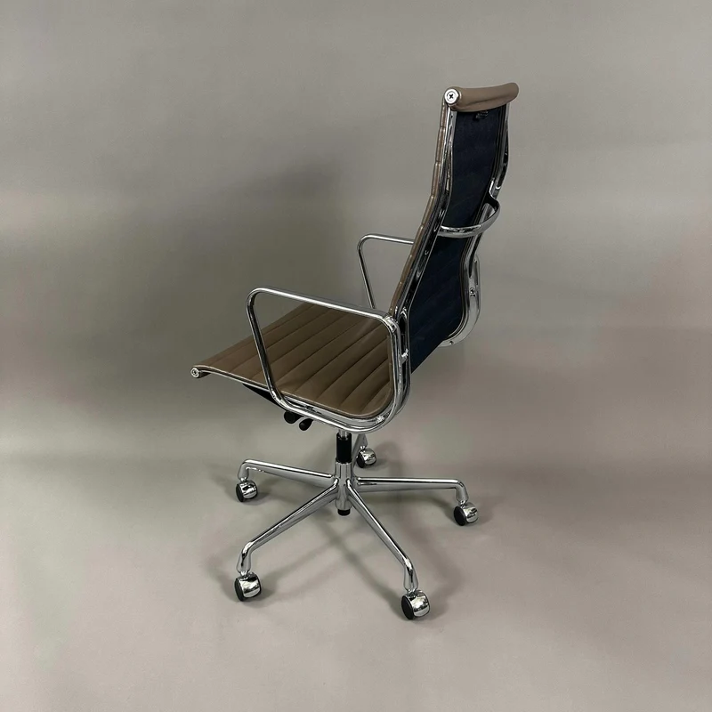 Vitra EA 119 Leder taupe
