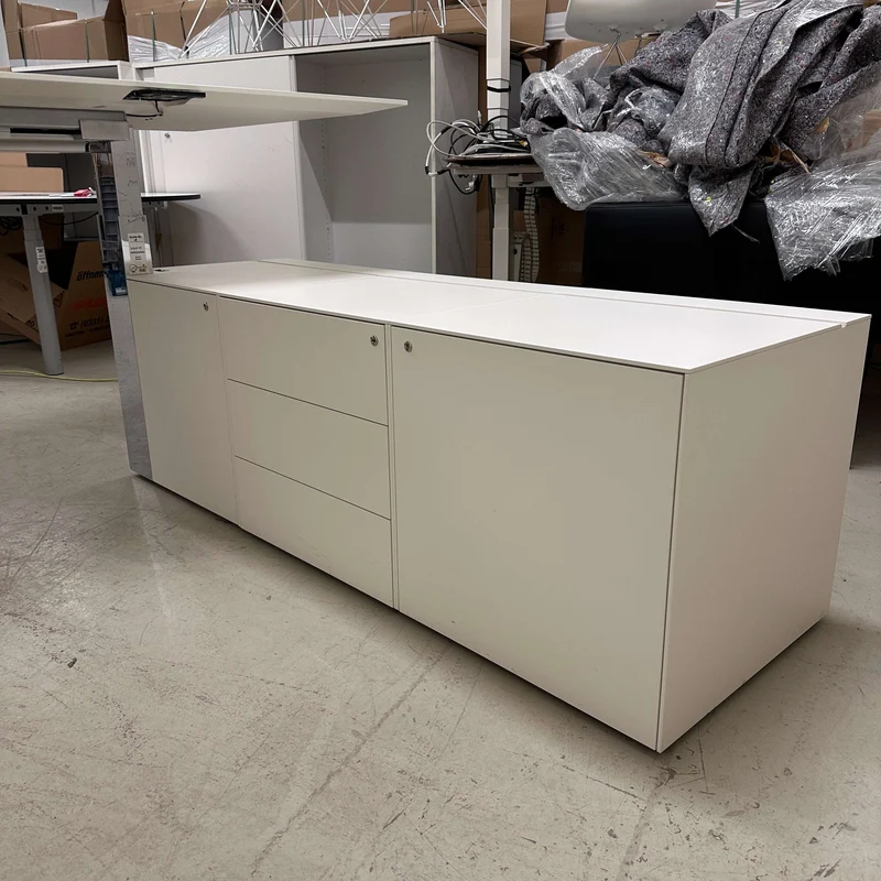Walter Knoll Executive Variable Desk (elektr. höhenverstellb.) mit Anbaucontainer