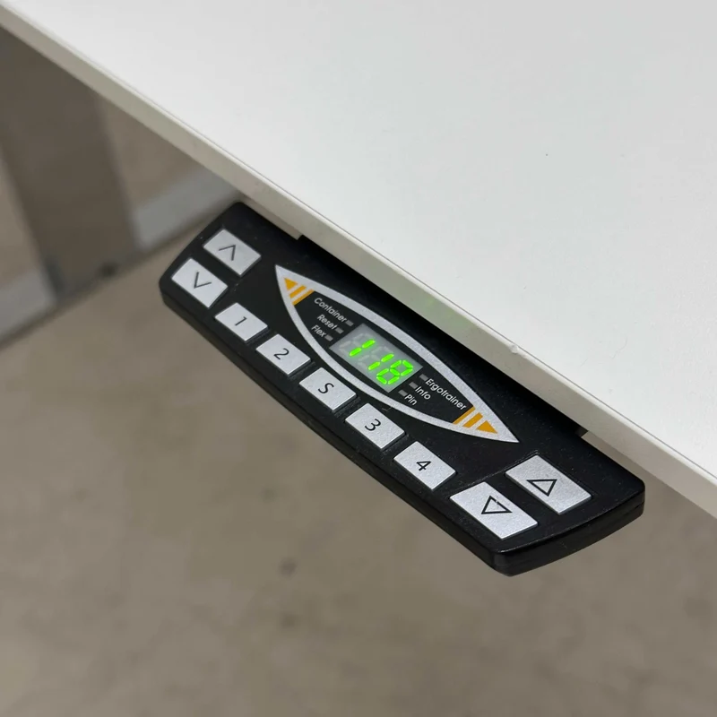 Walter Knoll Executive Variable Desk (elektr. höhenverstellb.) mit Anbaucontainer