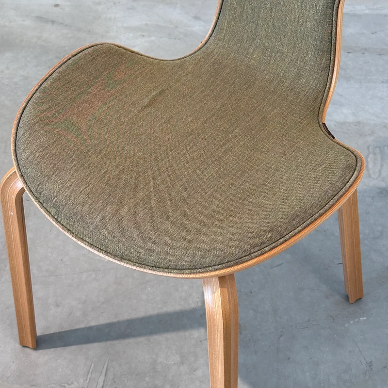 Fritz Hansen Grand Prix Stuhl