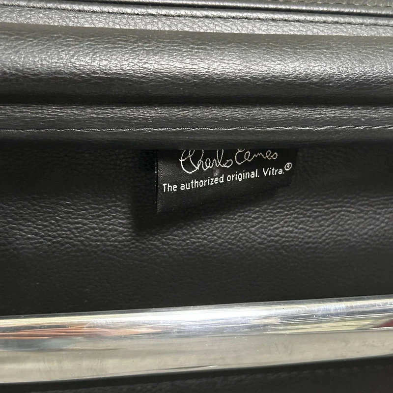 Vitra EA 217 beidseitig Leder schwarz Alu