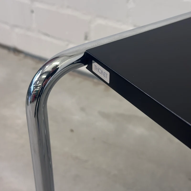 Thonet B97 B Beistelltisch schwarz