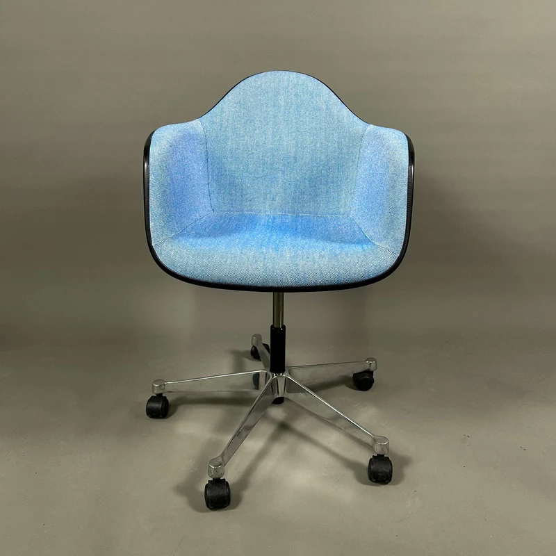 Vitra PACC Plastic Arm Chair blau