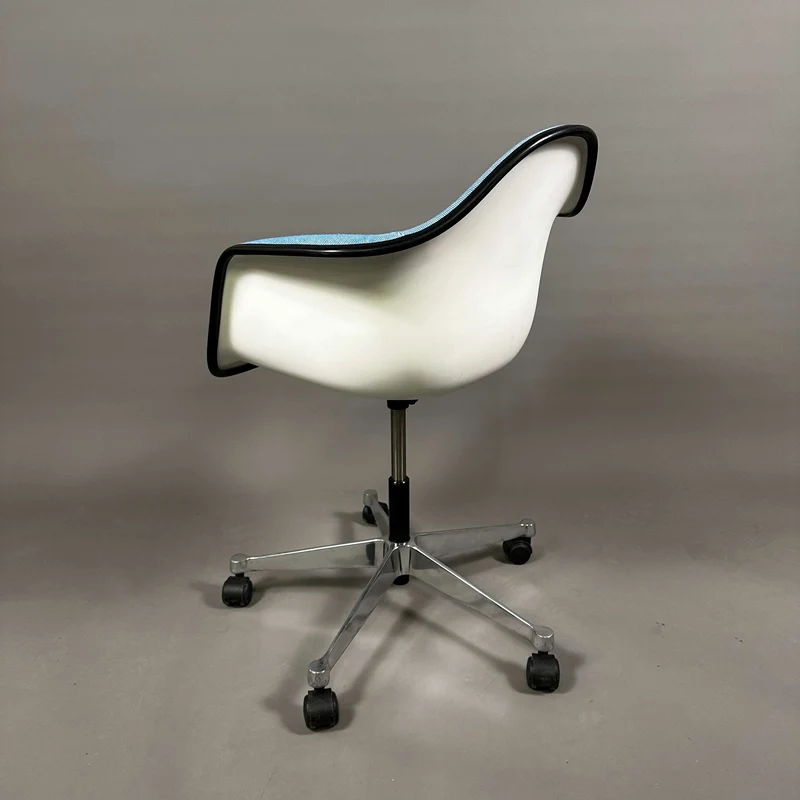 Vitra PACC Plastic Arm Chair blau
