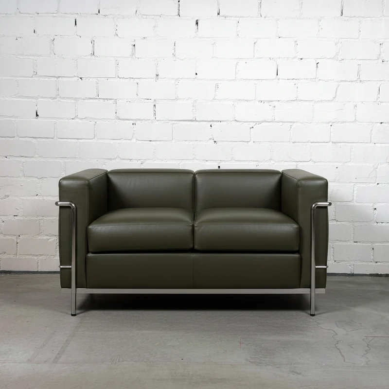 Cassina LC2 2-Sitzer Leder olivgrün