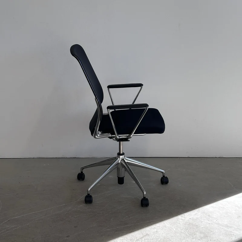 Vitra Meda Chair Bürostuhl