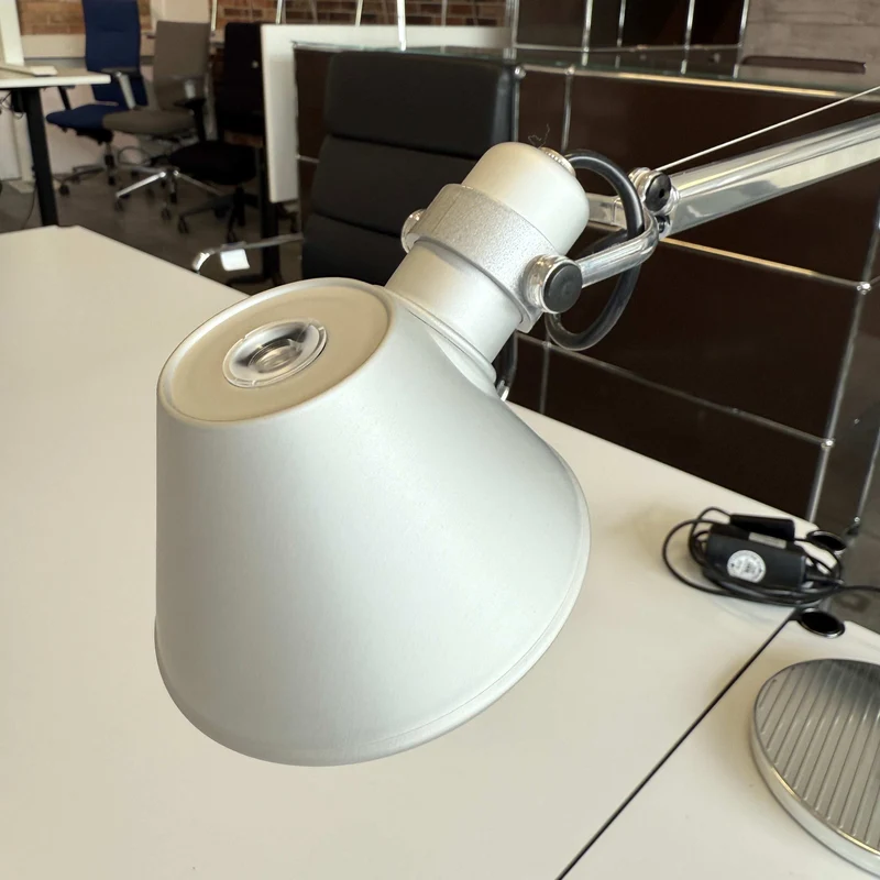 Artemide Tolomeo Midi LED Tavolo