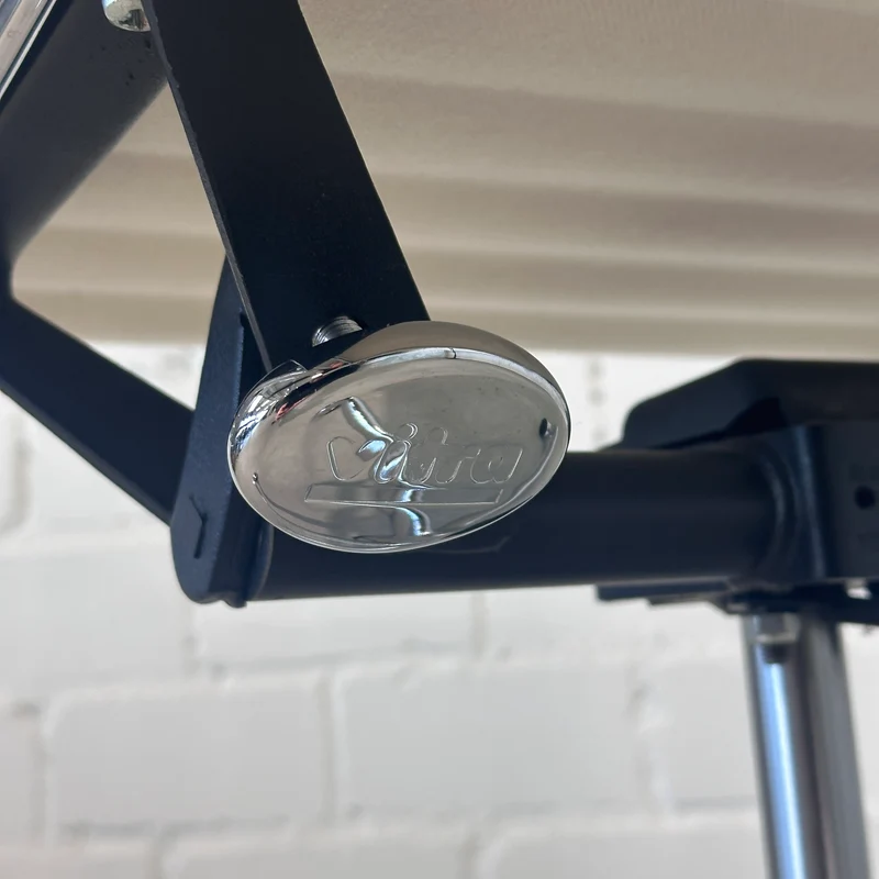 Vitra EA 117 Leder weiß