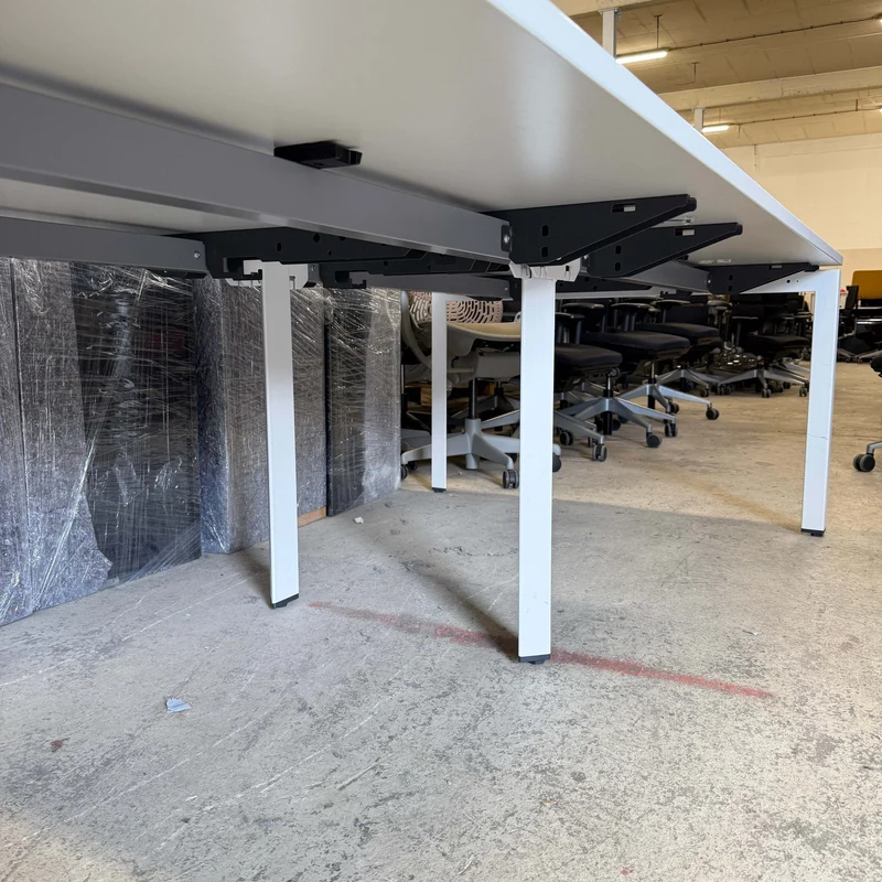 Steelcase Konferenztisch 240x120cm
