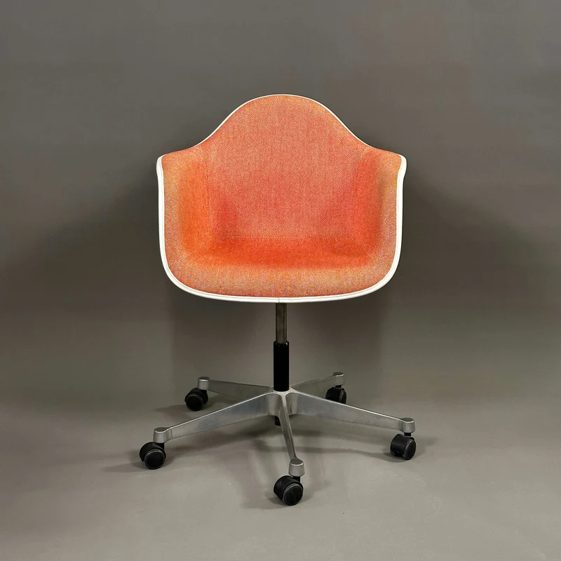 Vitra PACC Plastic Arm Chair rot