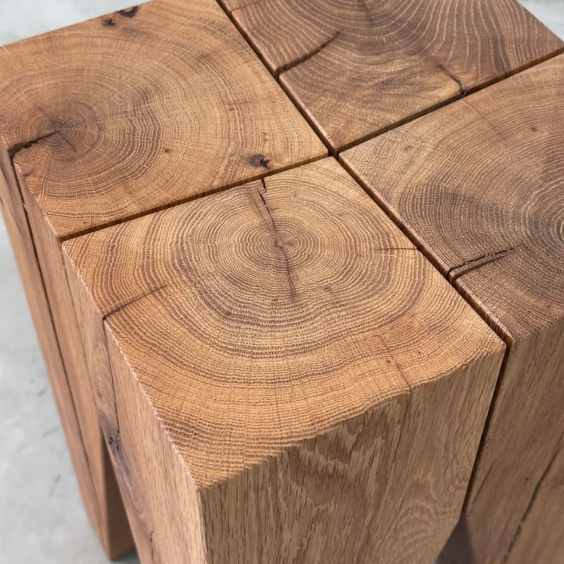 e15 Backenzahn Hocker Eiche