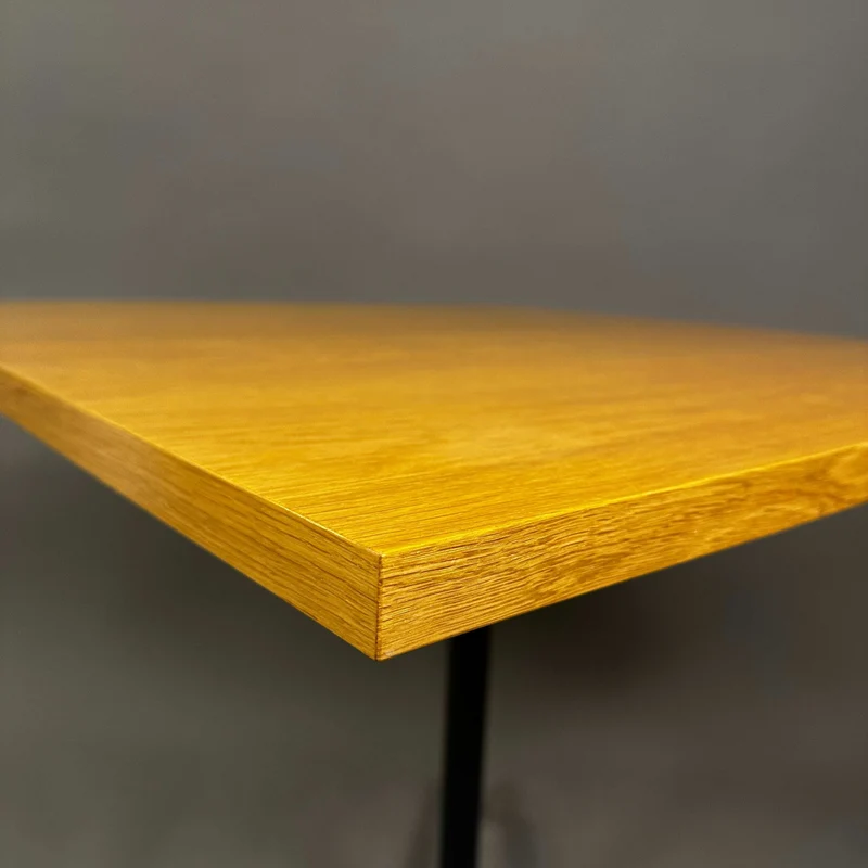 Vitra Contract Table Eiche 80x80cm