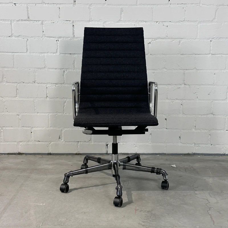 Vitra EA 119 Cozy dunkelgrau/anthrazit