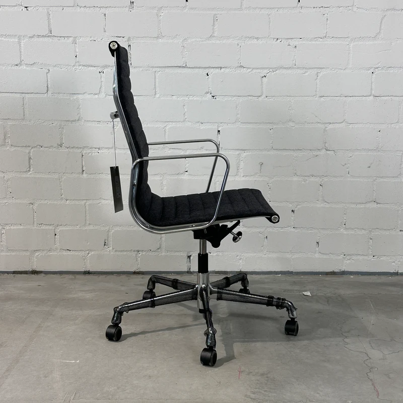 Vitra EA 119 Cozy dunkelgrau/anthrazit