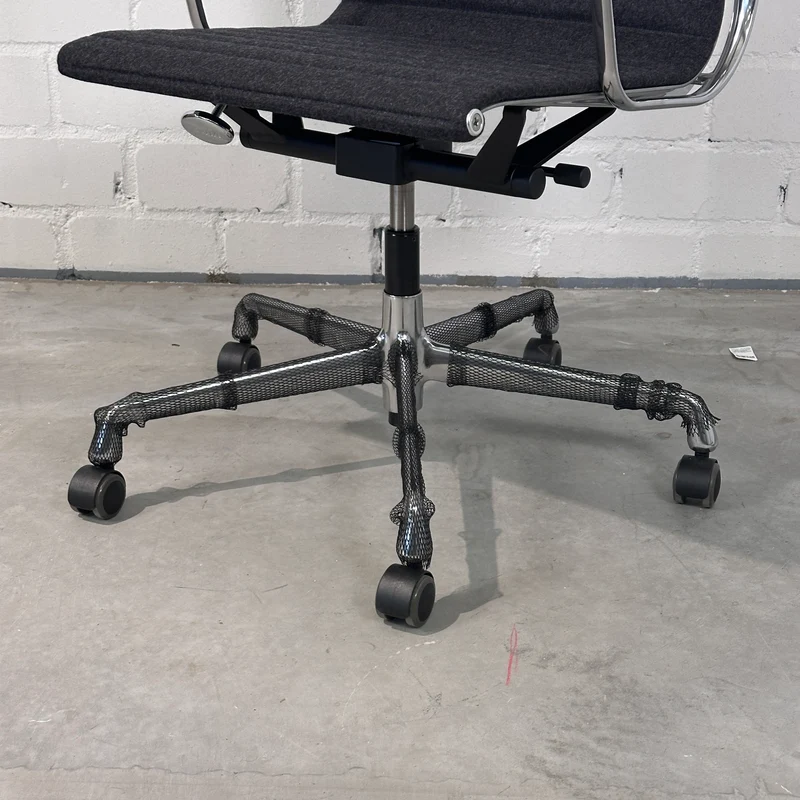 Vitra EA 119 Cozy dunkelgrau/anthrazit