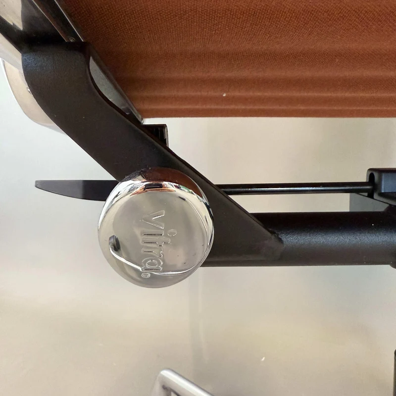 Vitra EA 117 Premium Leder terracotta
