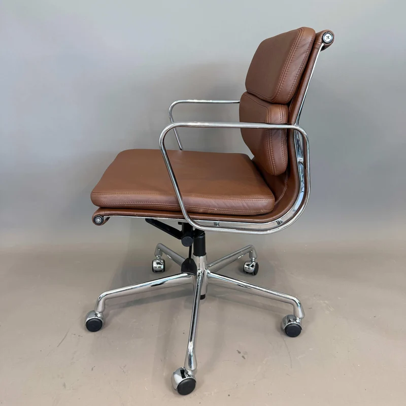 Vitra EA 217 Leder