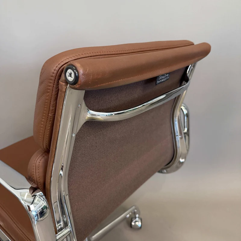 Vitra EA 217 Leder