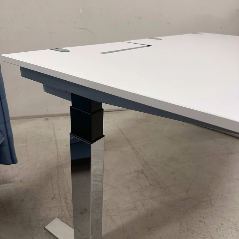 Vario Stage Schreibtisch 160x80 weiß / chrom