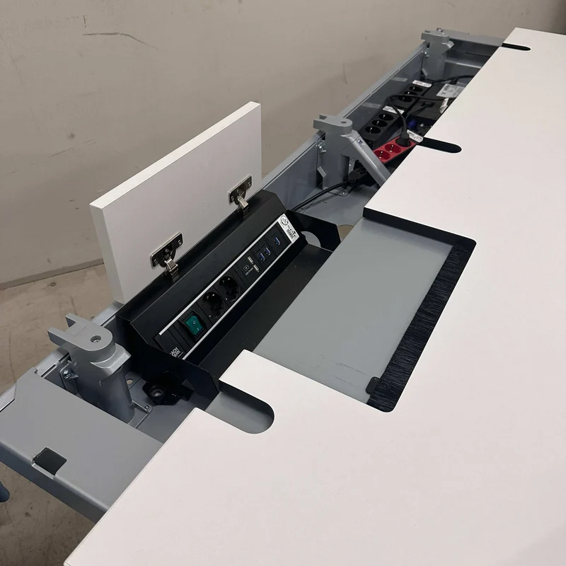 Vario Stage Schreibtisch 160x80 weiß / chrom