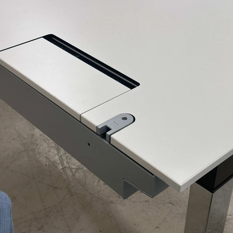 Vario Stage Schreibtisch 160x80 weiß / chrom