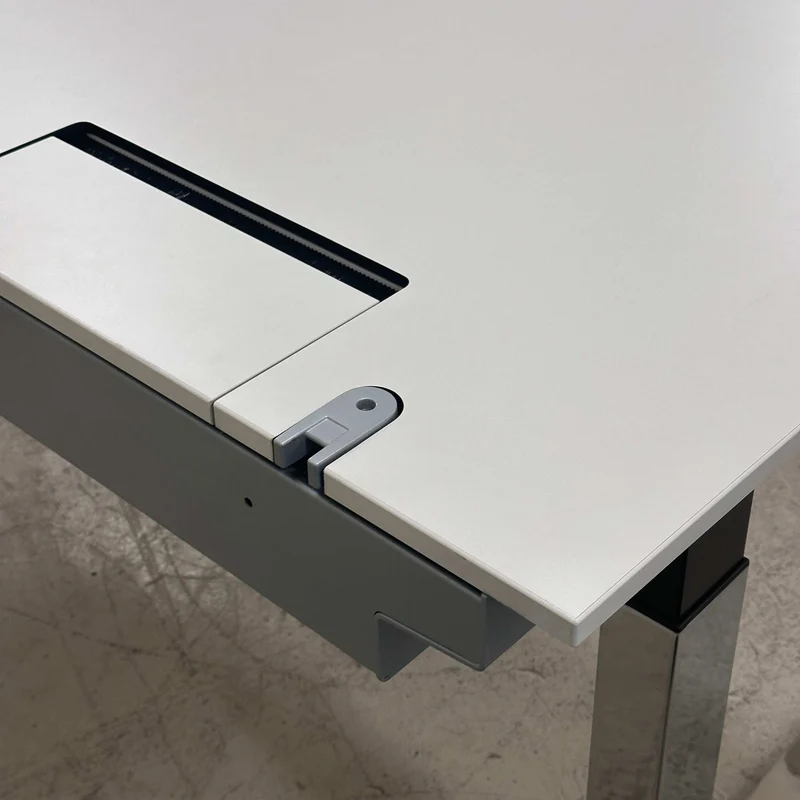 Vario Stage Schreibtisch 160x80 weiß / chrom