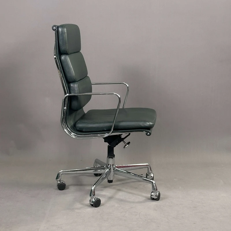 Vitra EA 219 Leder dunkelgrün Chrom
