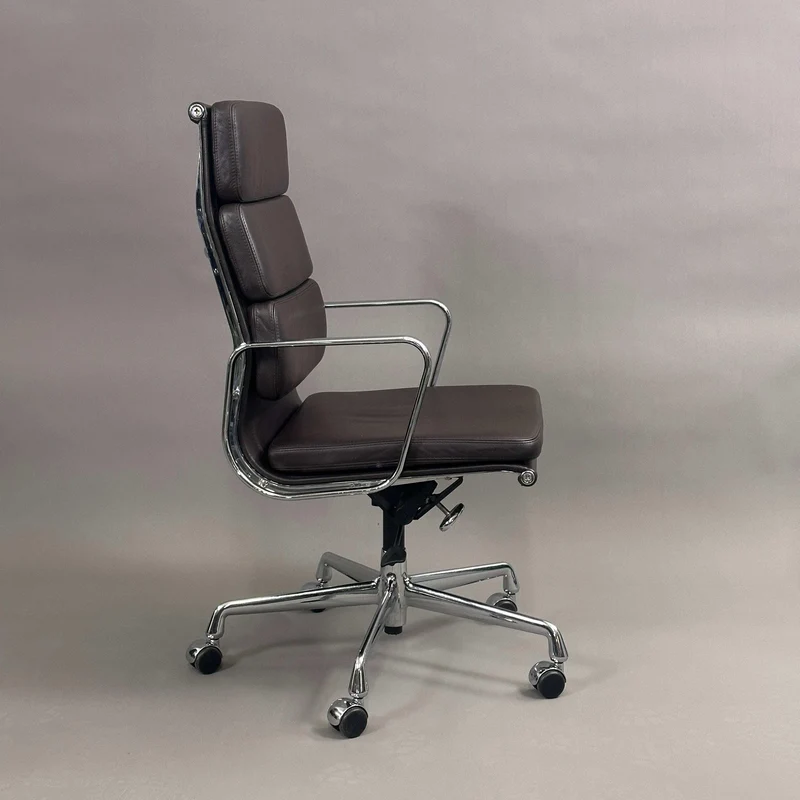 Vitra EA 219 Leder dunkelbraun