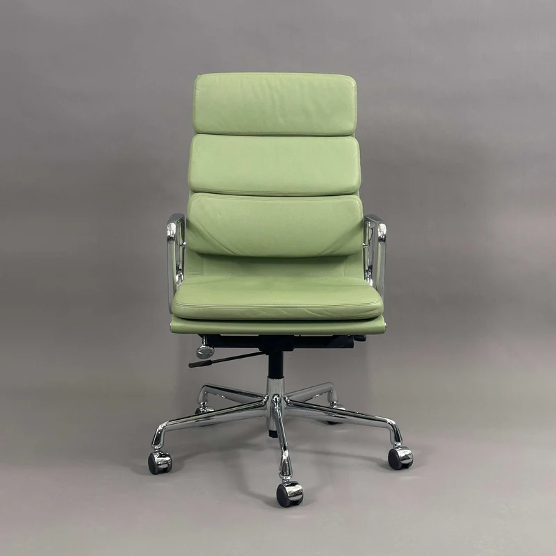 Vitra EA 219 Leder hellgrün