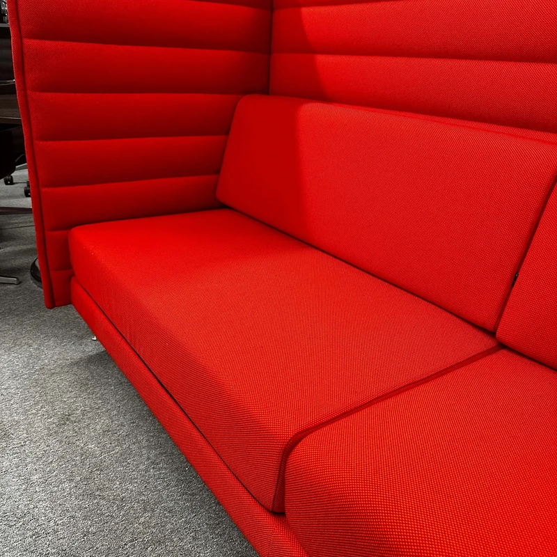 Vitra Alcove Highback 3-Sitzer rot
