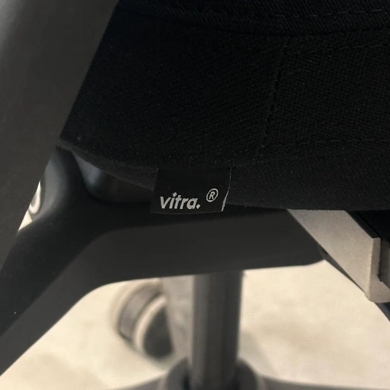 Vitra ID Mesh schwarz